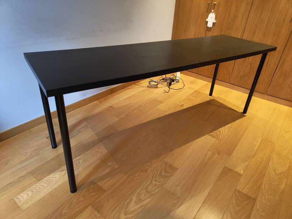 Secretaria Ikea c/LED