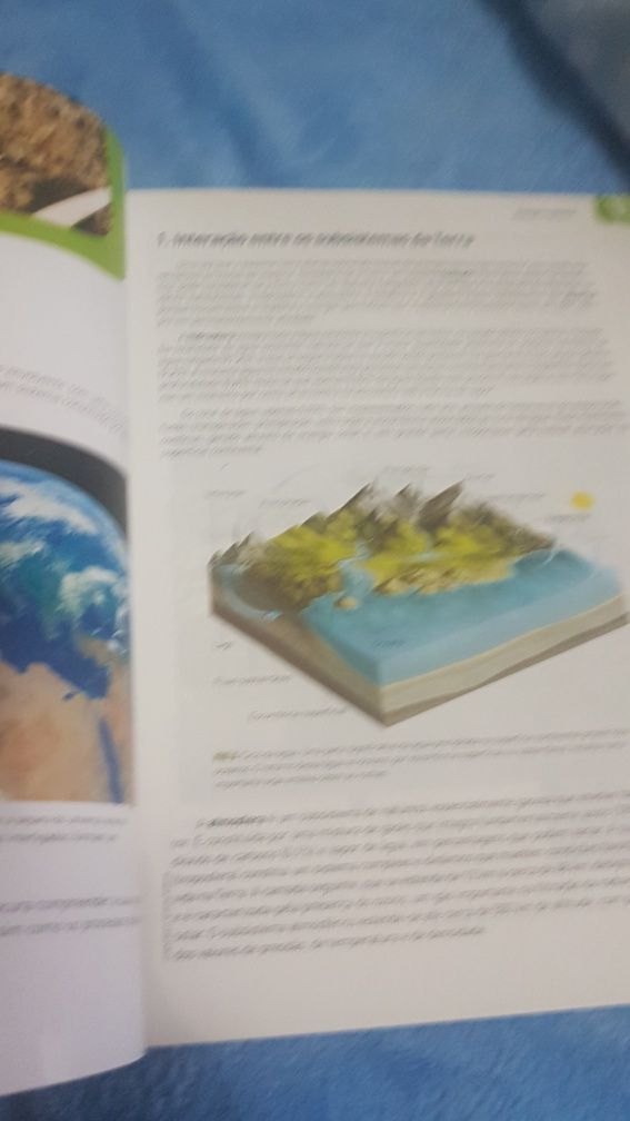 Livro preparação  exame 11 ano biologia, geologia