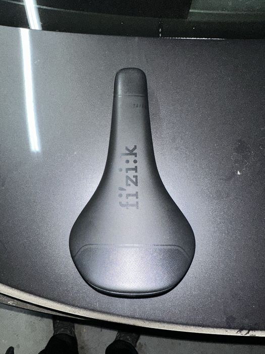 Седло на велосипед Fizik Taiga новое