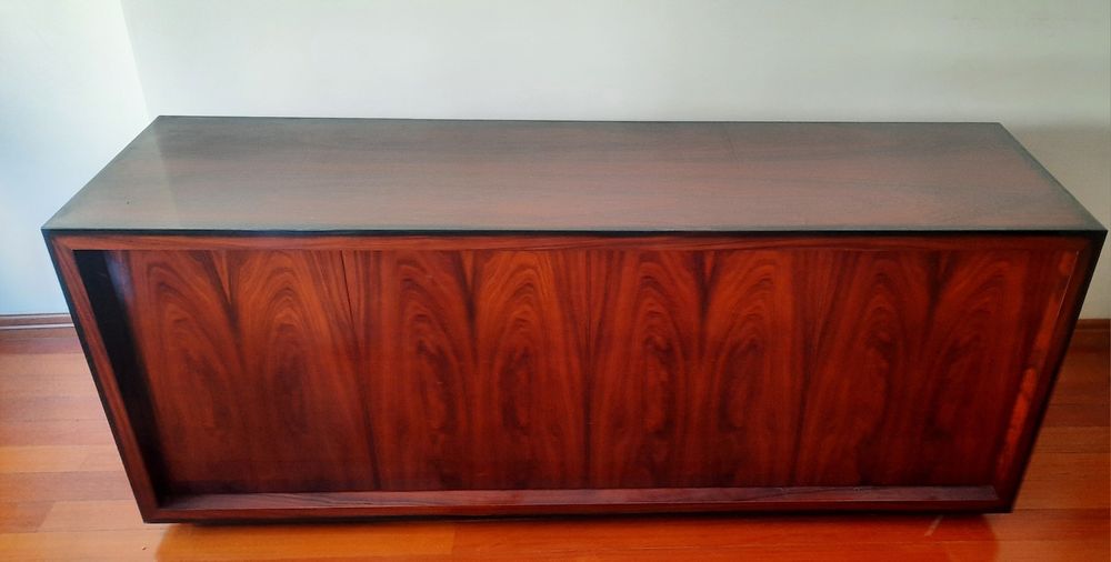 Aparador 8&80 Alto Brilho