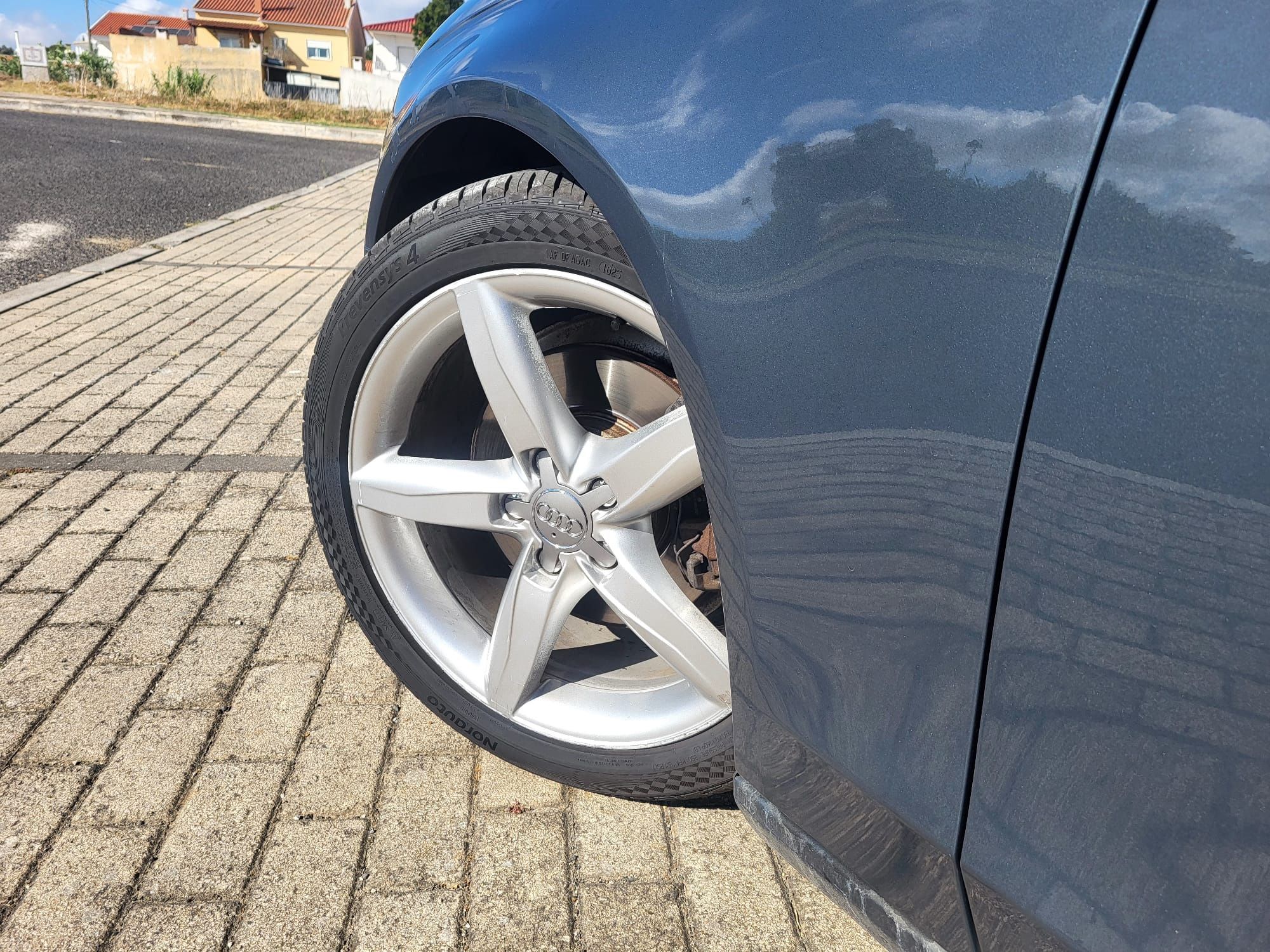 Audi A4 S-line 170cv