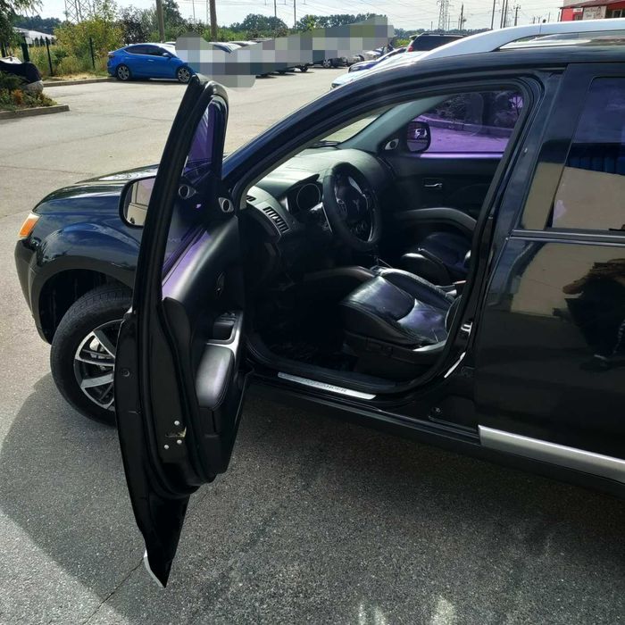 Продам Mitsubishi Outlander 2008 року.