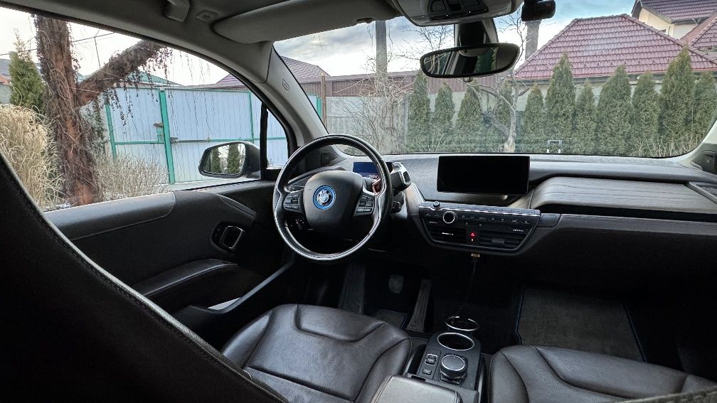 BMW i3S. Сама максимальна комплектація. 2019 рік. 42 кВт 120a