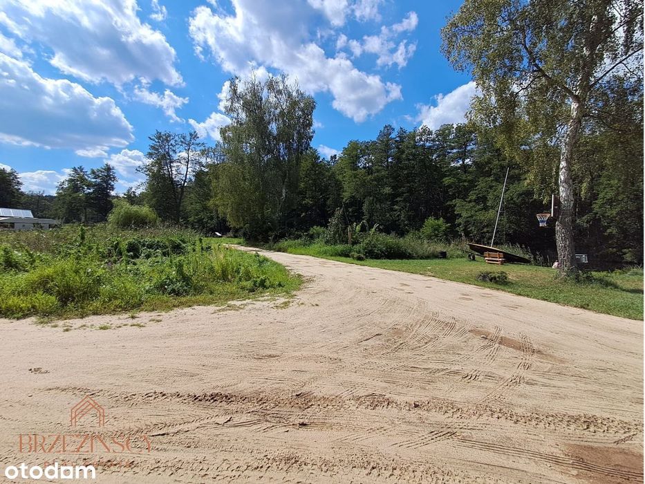 PIĘKNA DZIAŁKA NAD JEZIOREM! 10 metrów do wody! Super cena!