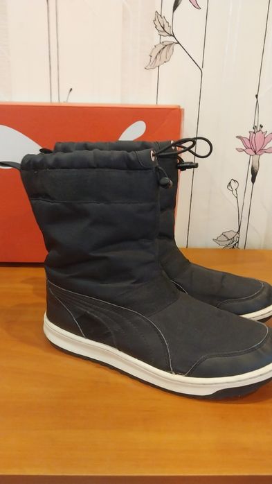Продам женские осенние сапоги  Puma  Ankle Boot