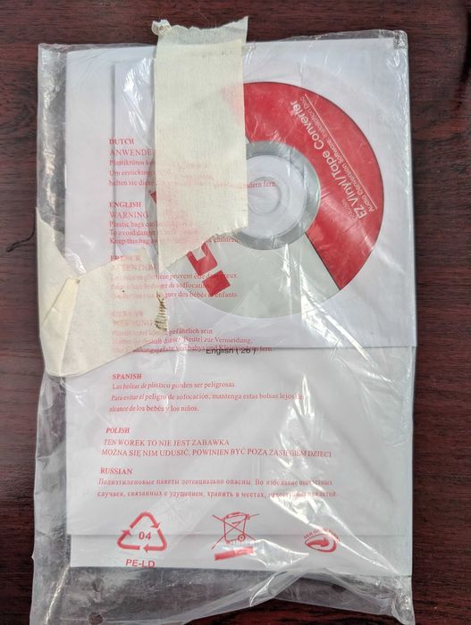 Gramofon ION Max LP z wbudowanymi głośnikami i USB