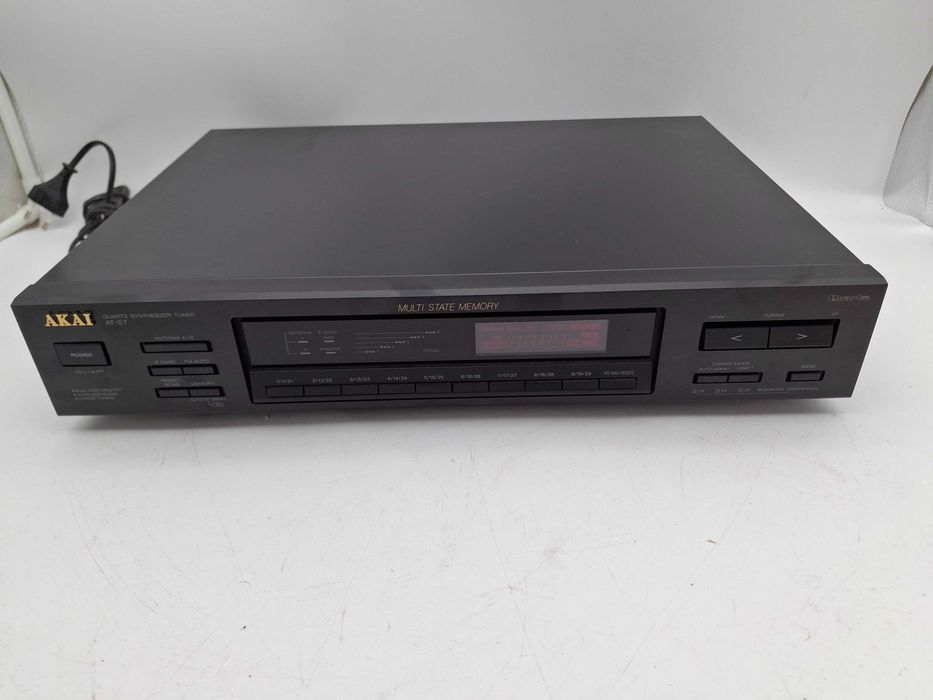 Tuner radiowy cyfrowy Akai TUNER AKAI AT-57 czarny