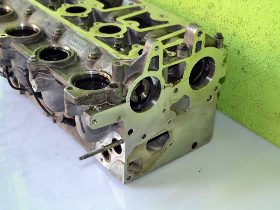 Głowica Silnika PEUGEOT 508 2.0 HDI 16V 2014r