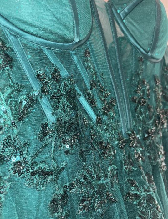 Sukienka studniówkowa księżniczka