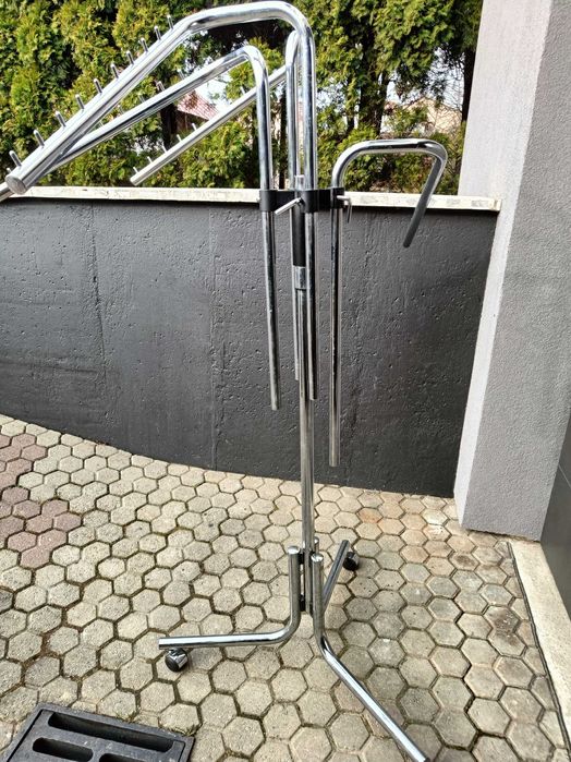 Stojak ekspozytor czteroramienny stal chromowana stander na odzież