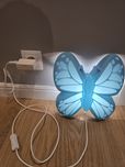 IKEA UPPLYST lampka nocna dziecięca motyl