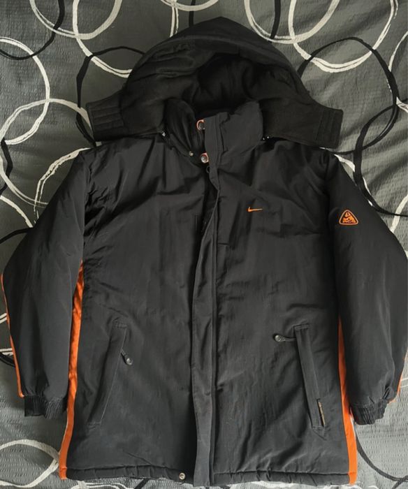 Gruba ciepla snowboardowa kurtka Nike ACG