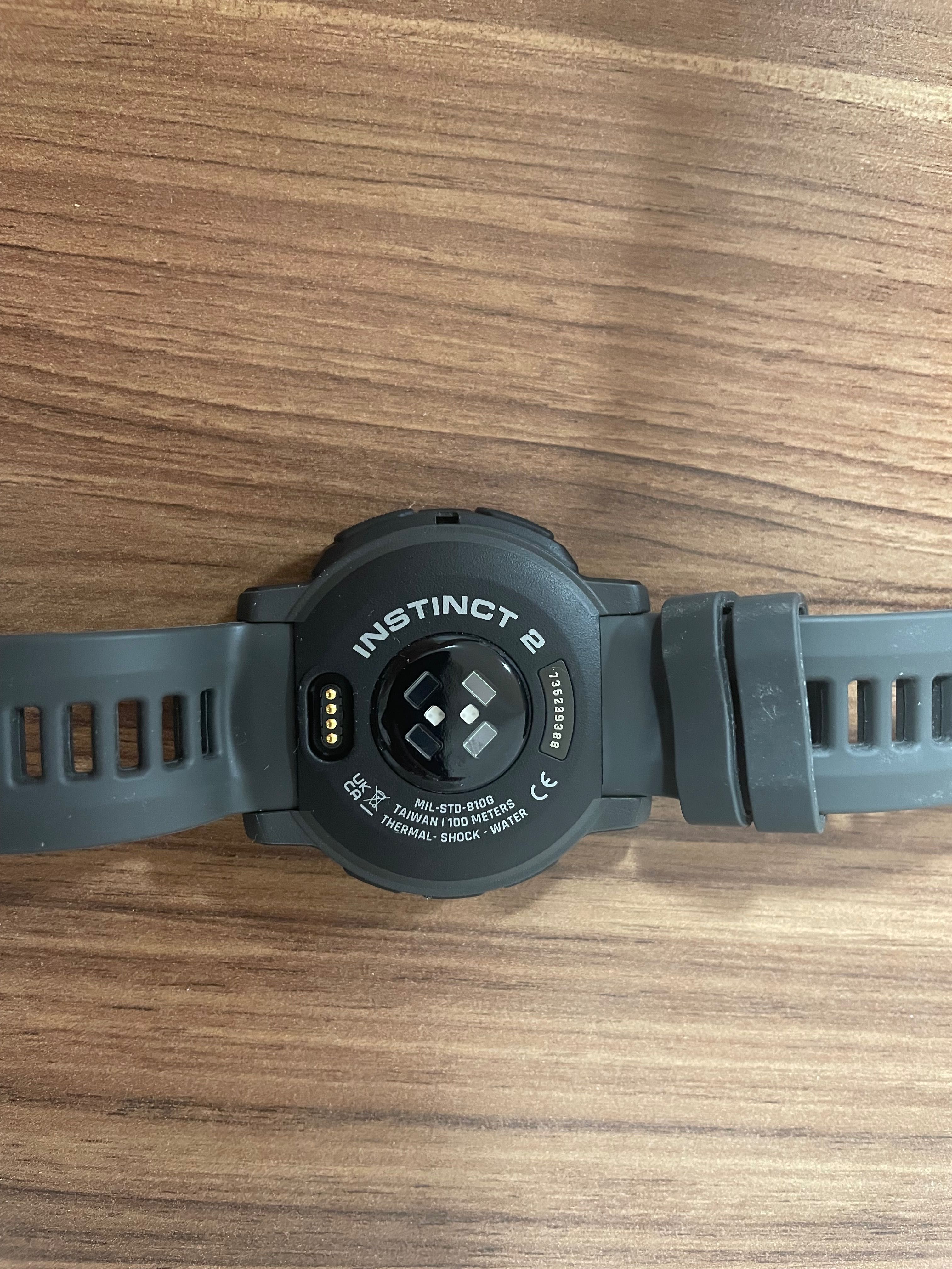 Продам годинник Garmin Instinct 2 Standard Edition Graphite