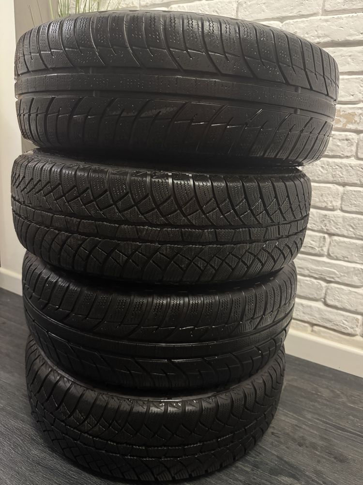 диски з зимніми шинами r15 колеса на mini сoper r56