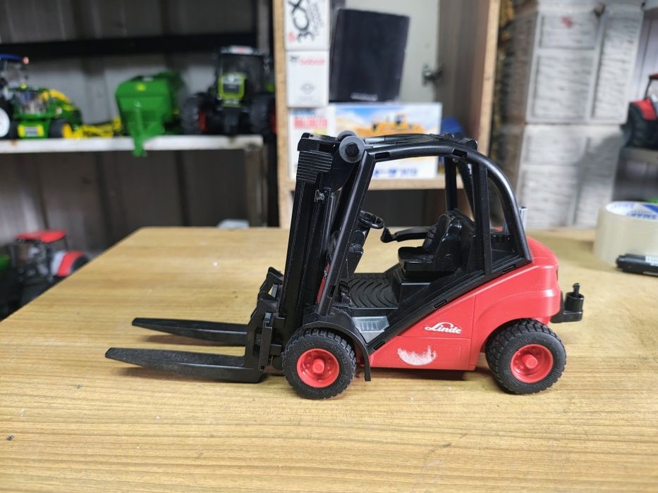 Bruder LINDE widlak