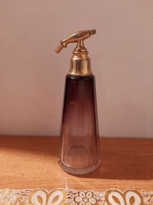 Antyk butelka na perfumy
