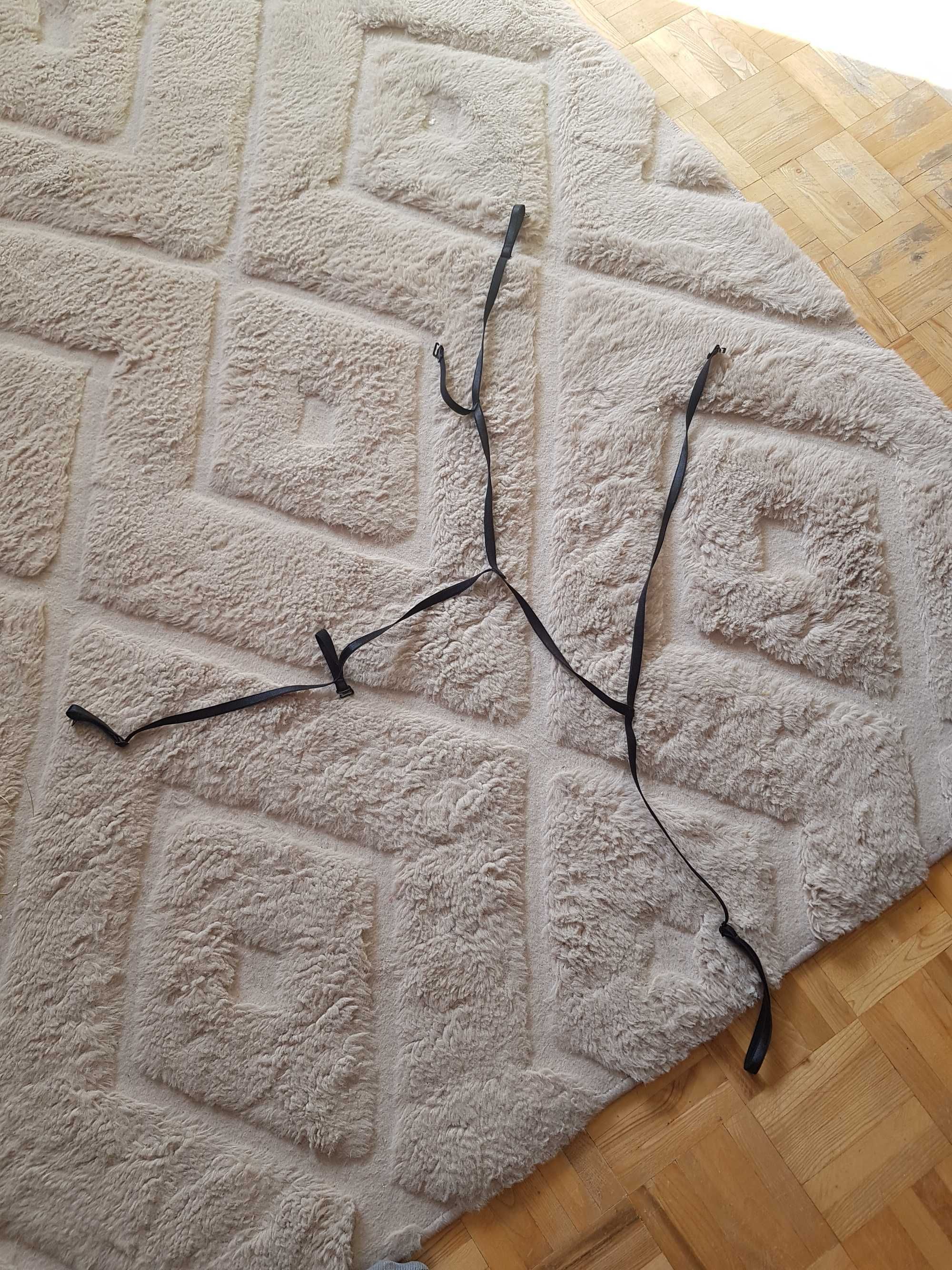 Strapsy na stanik czarne gladkie uniwersalny