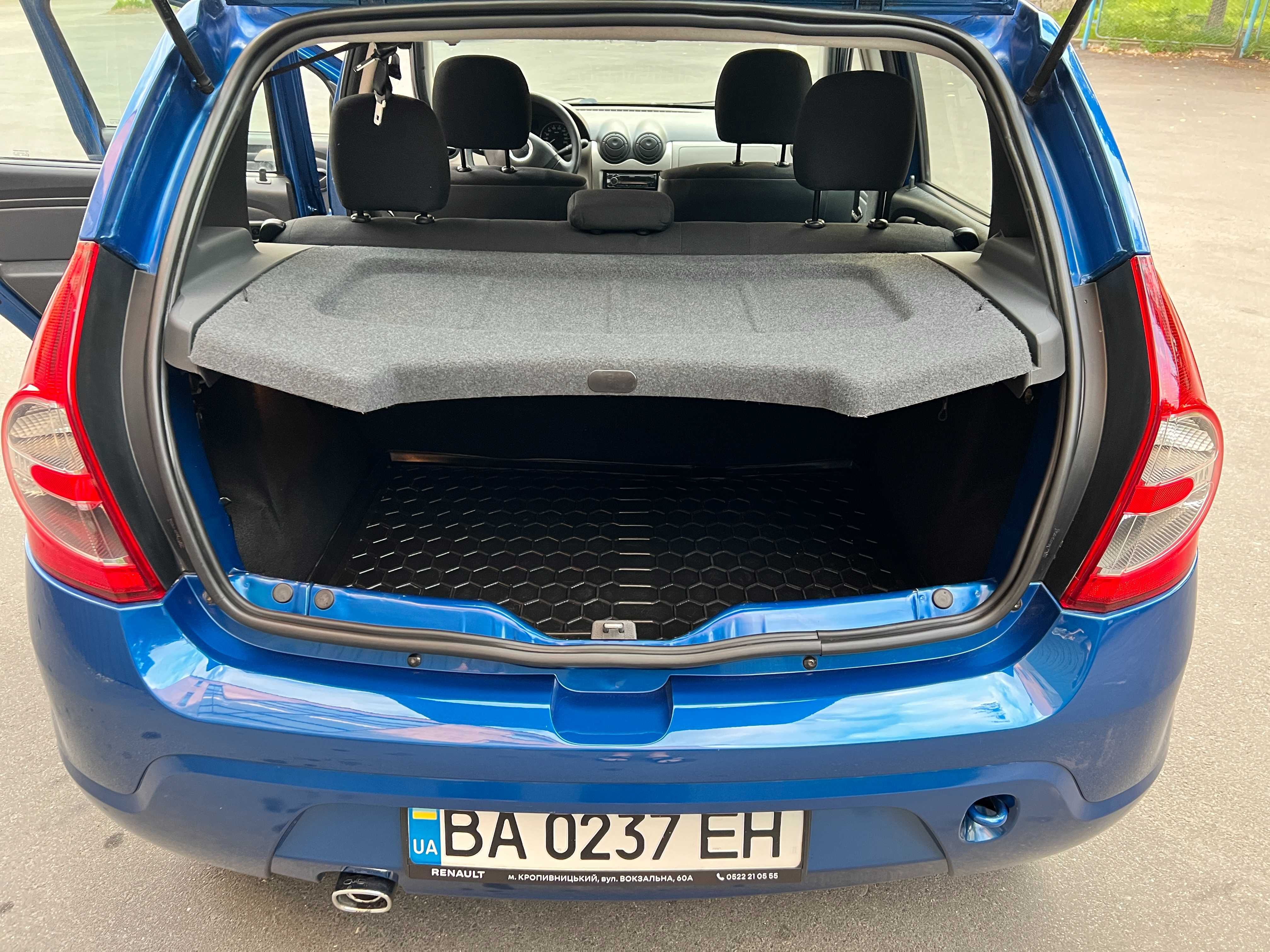 Dacia Sandero,Дачия Renault Сандеро