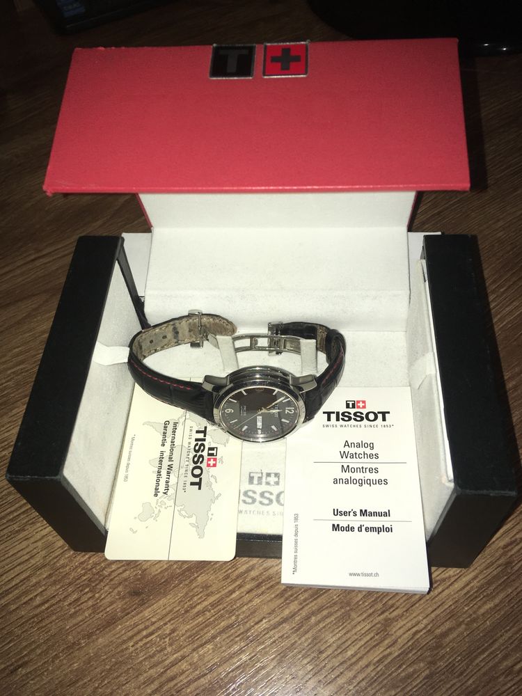 Продам годинник Tissot PRC-200