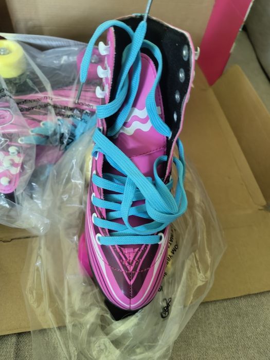 Wrotki Różowe rozmiar 35