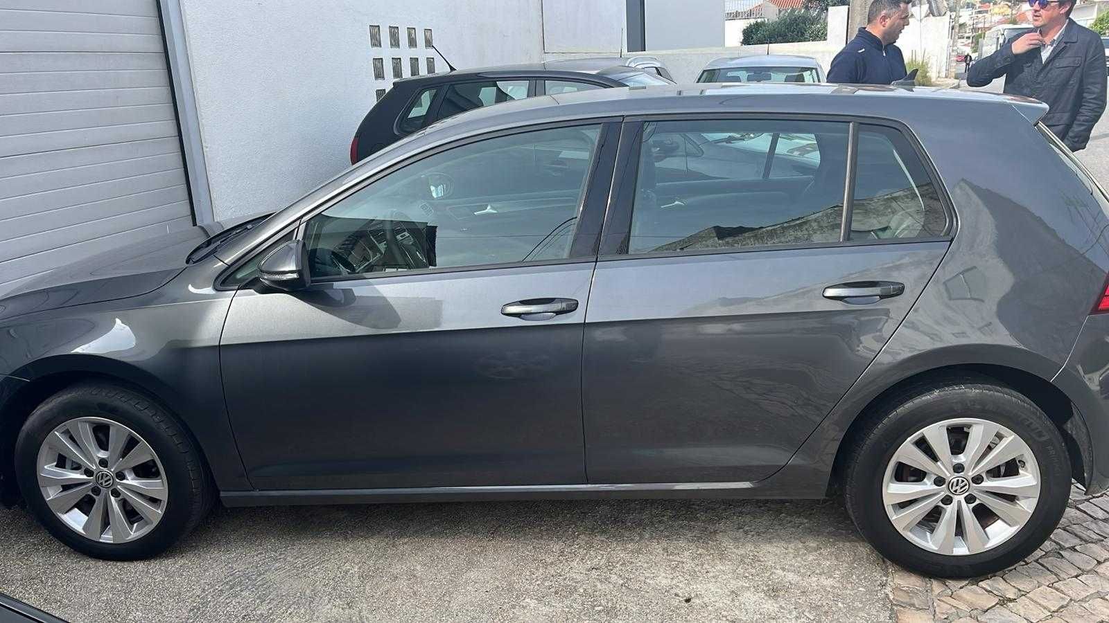 VW Golf 1.6 TDI Confortline