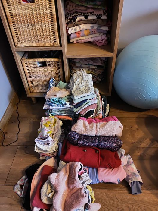 Mega duża paka rozmiary 98, 104, 110