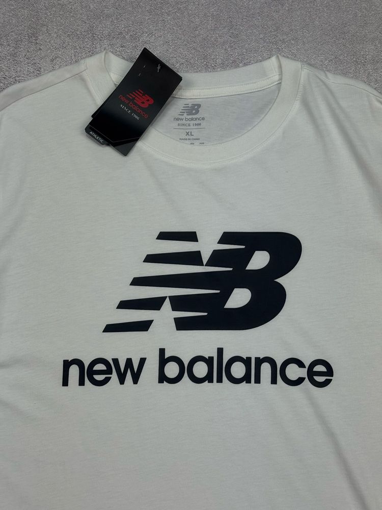 Новвя футболка New Balance Big Logo