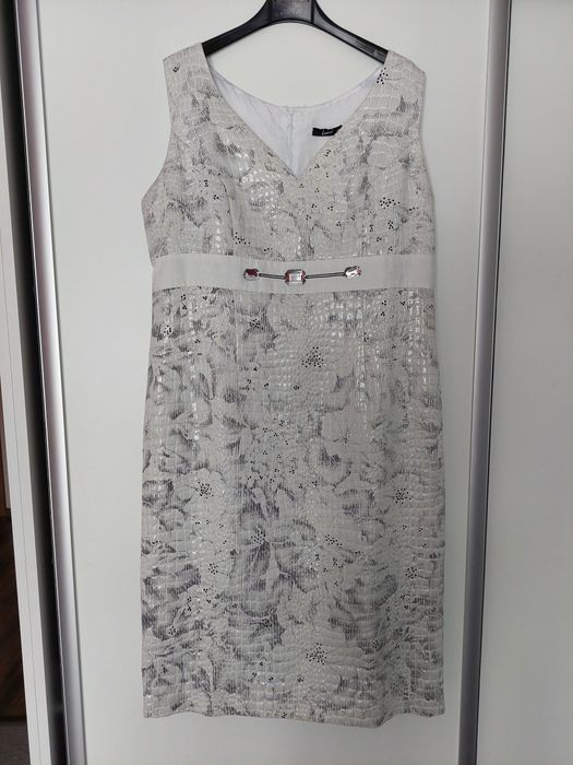 Sukienka rozmiar 46 XXL