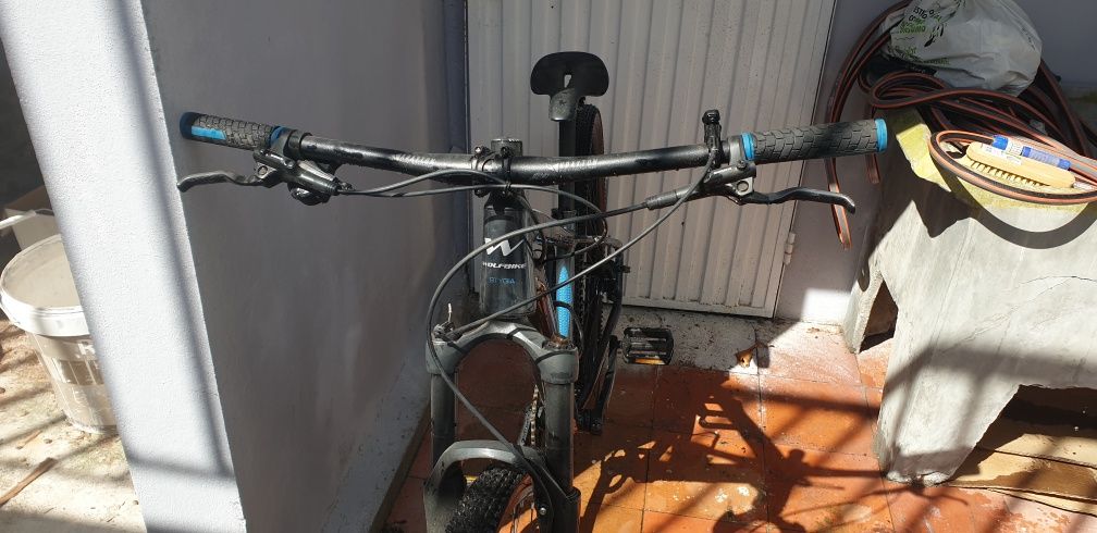 Bicicleta de BTT nova!