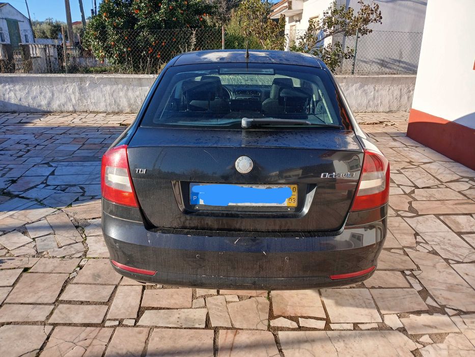 Skoda Octavia 1.6 Ano 2010