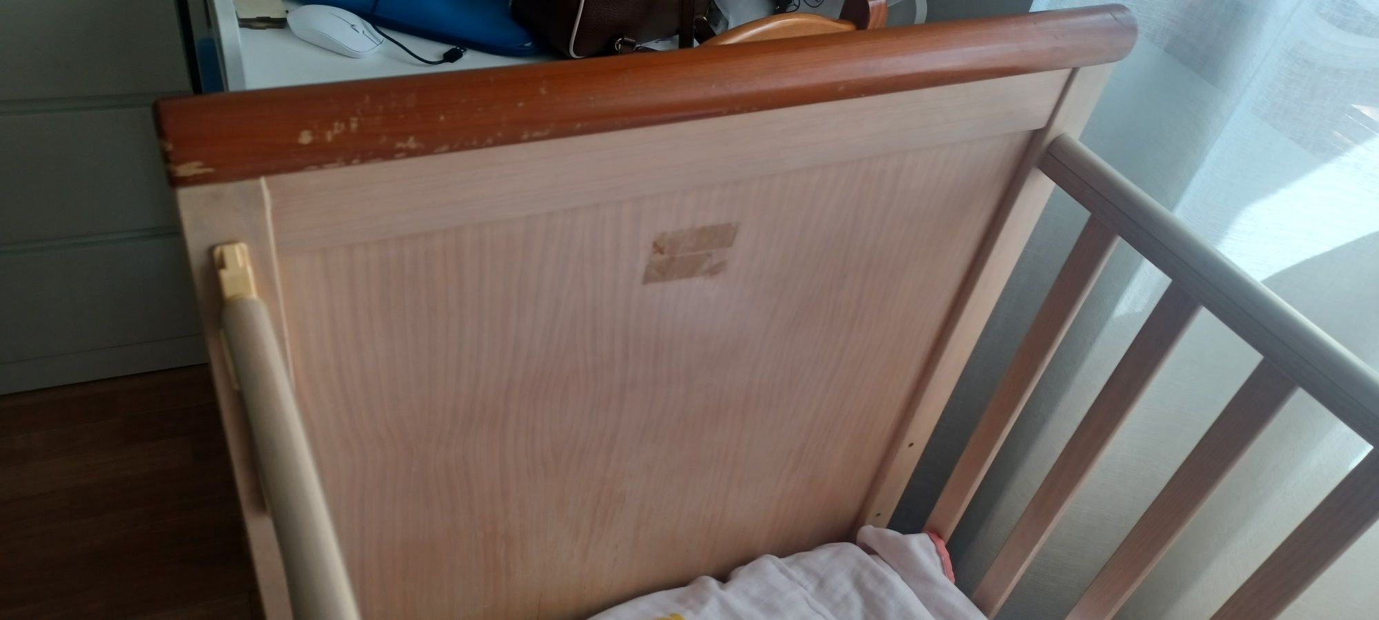 Cama com colchão trama