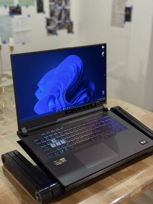 Ігровий ноутбук ASUS ROG Strix G17, Ryzen 7, RTX 3050 4GB, RAM 16GB