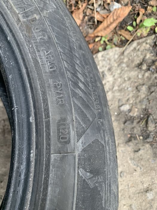 Продам гуму r17 225/50 в гарному стані