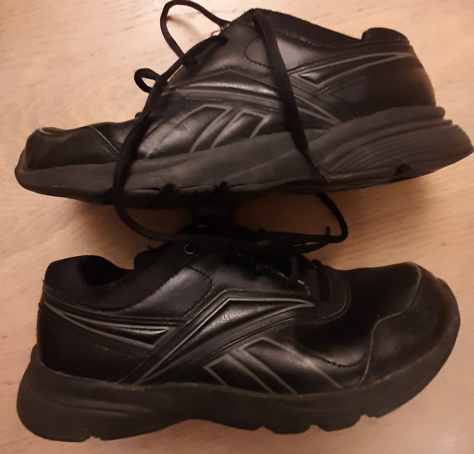 Buty Reebok rozmiar 37,5