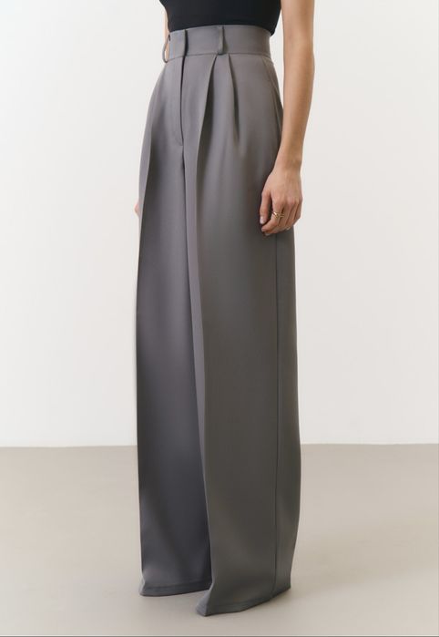 Брюки палаццо в чорному кольорі