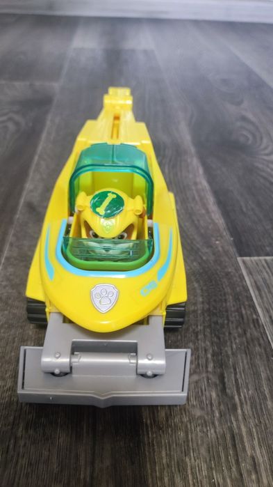 Щенячий патруль, машинка та герой