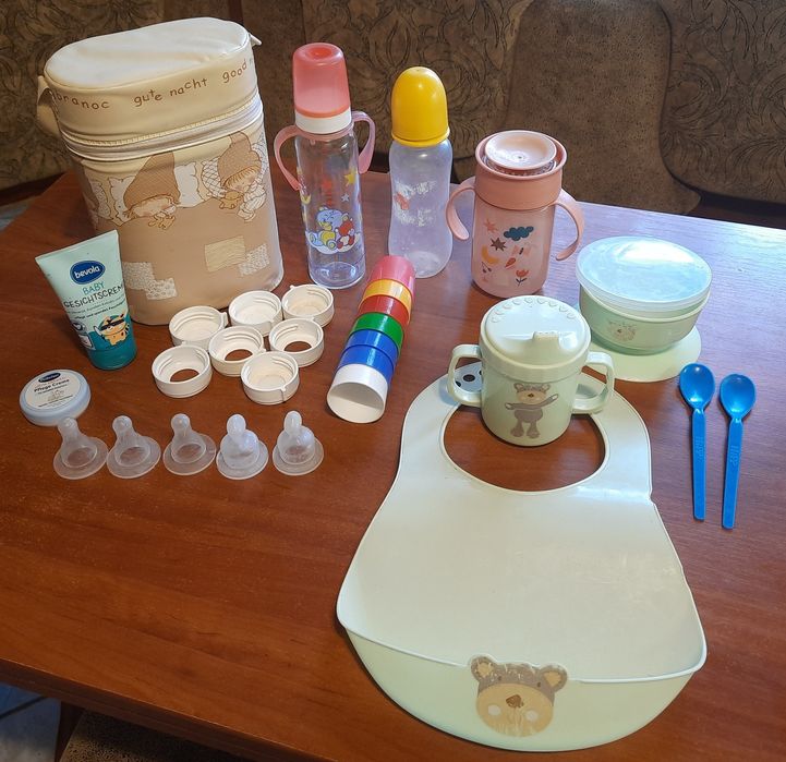 Пляшечка, пляшечки, комплектуючі, соска, кружка, слюнявчик, крем