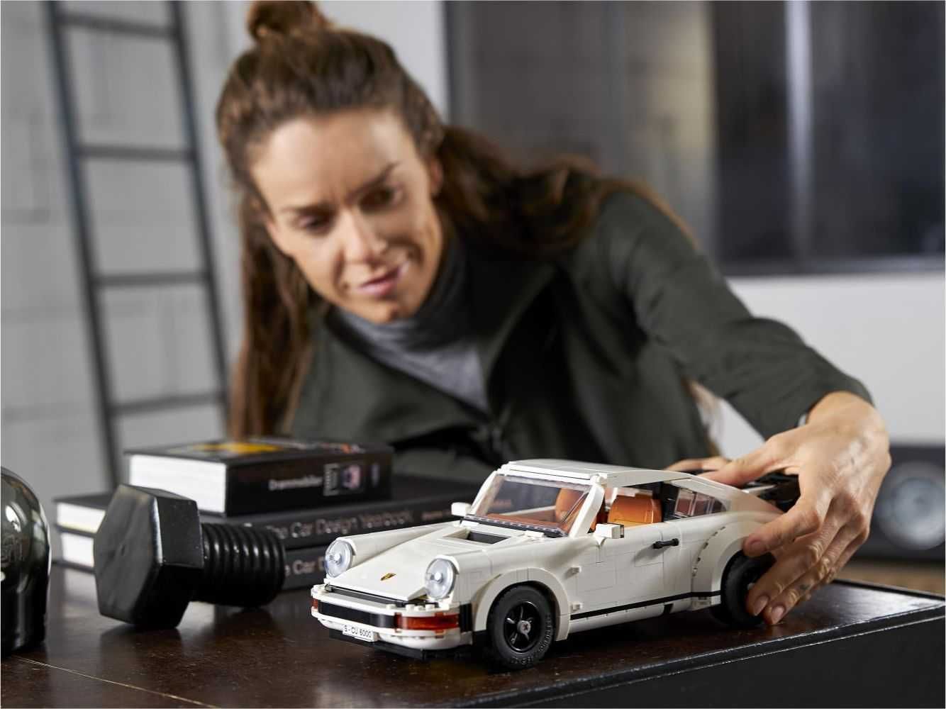 Конструктор LEGO Porsche 911 10295