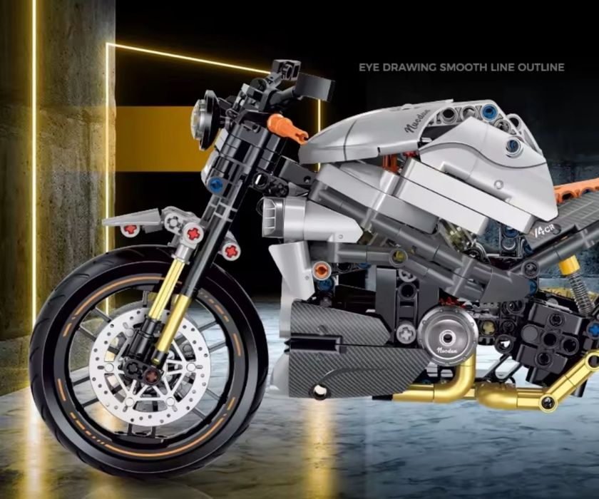 Конструктор мотоцикл 642 шт блоков Лего
