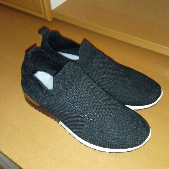 Модные женские мокасины/слипоны