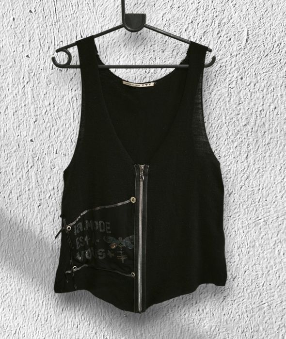 Colete preto de malha