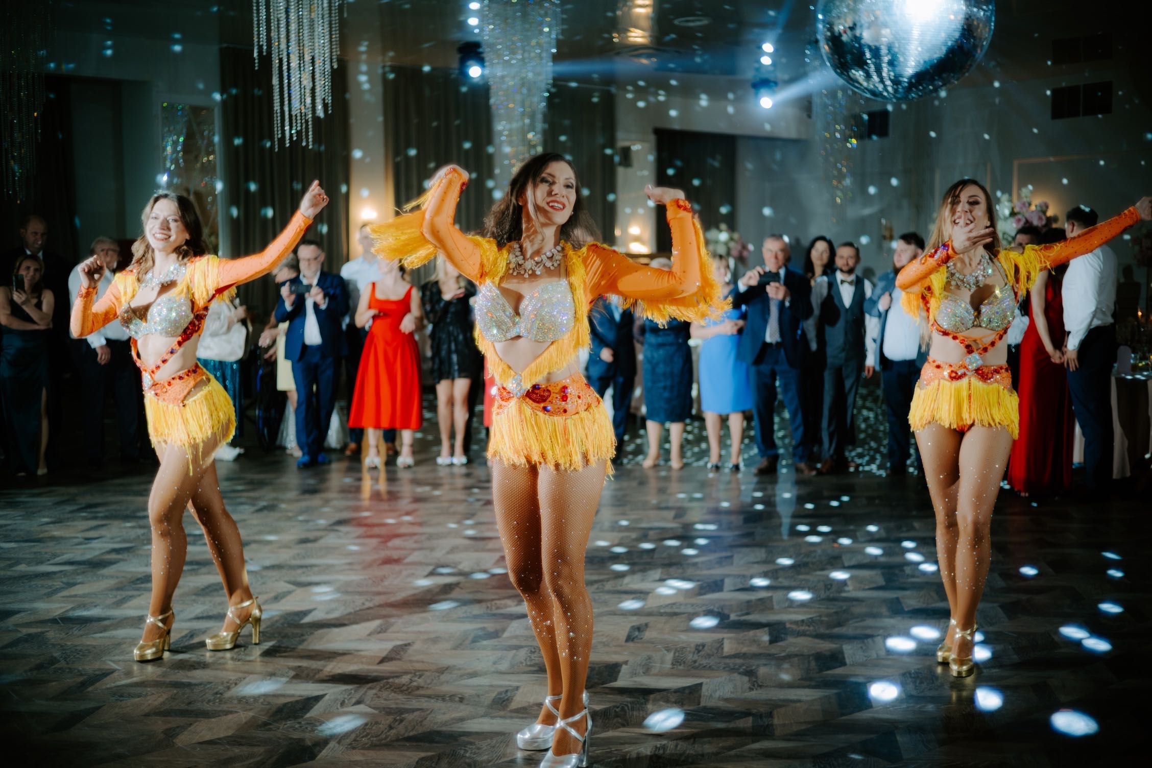 Pokaz tańca na urodziny SAMBA SHOW - tancerki, pokaz tańca samba