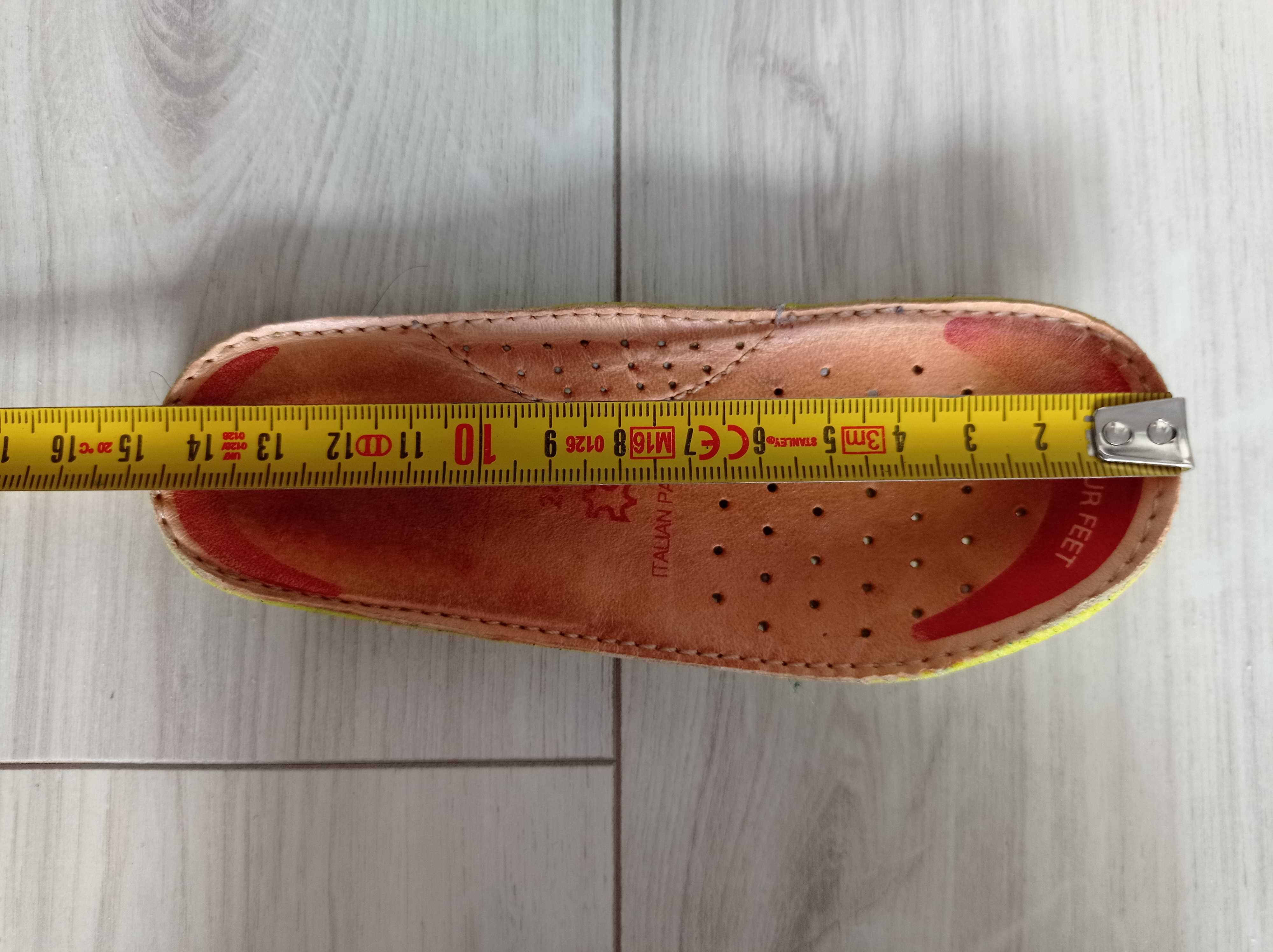 Buty półbuty Geox rozmiar 24