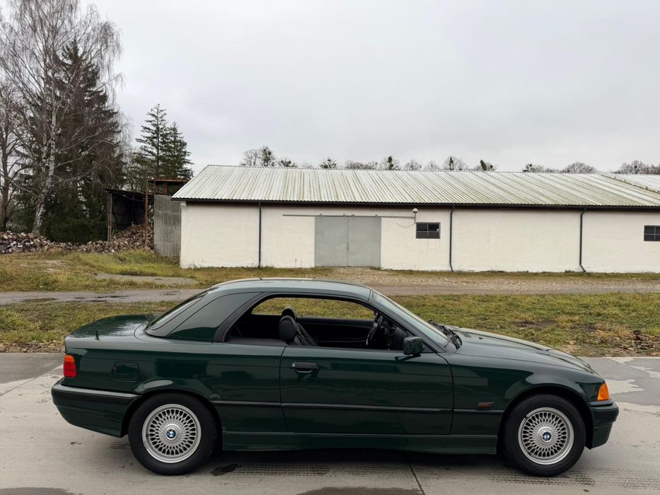 BMW 318 e36 cabrio Individual British Racing Green VIN
