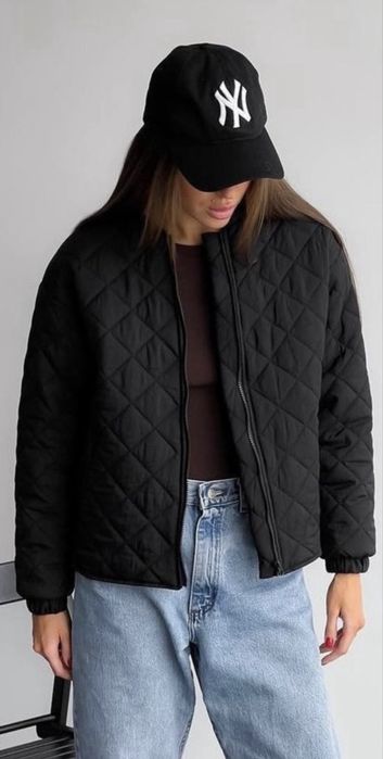 куртка бомбер стьобана