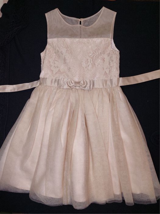 Святкова сукня, плаття