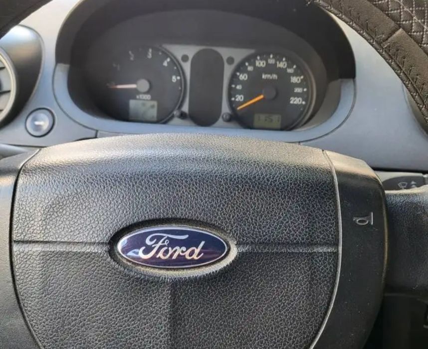 Carro Ford Fiesta