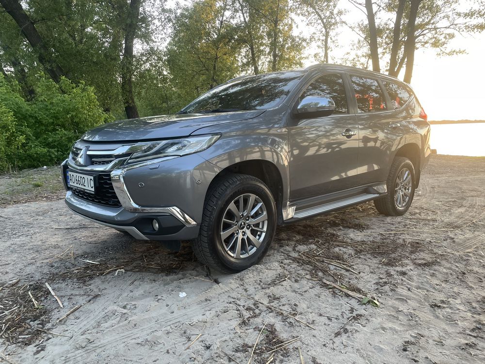 Продам Mitsubishi Паджеро Спорт 2016