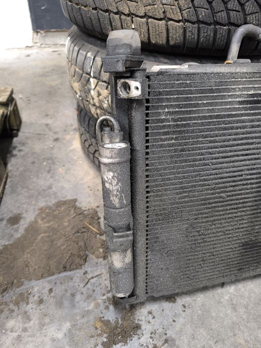 Renault Clio III 1,5 dci chłodnica wody klimatyzacjiwentylator