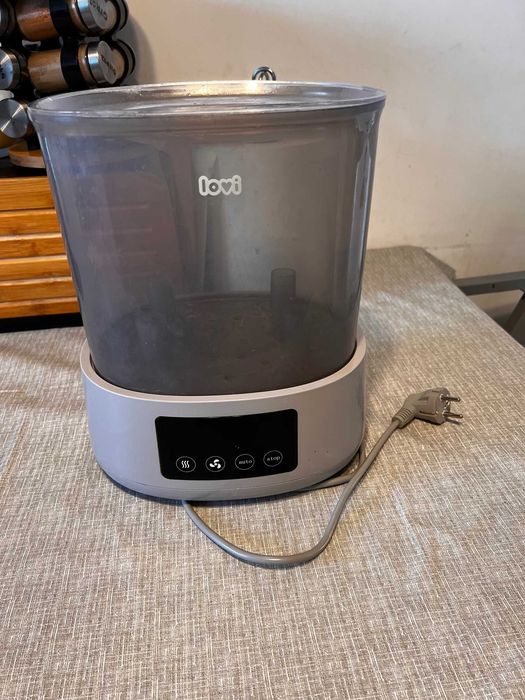 LOVI Elektryczny sterylizator parowy z suszarką